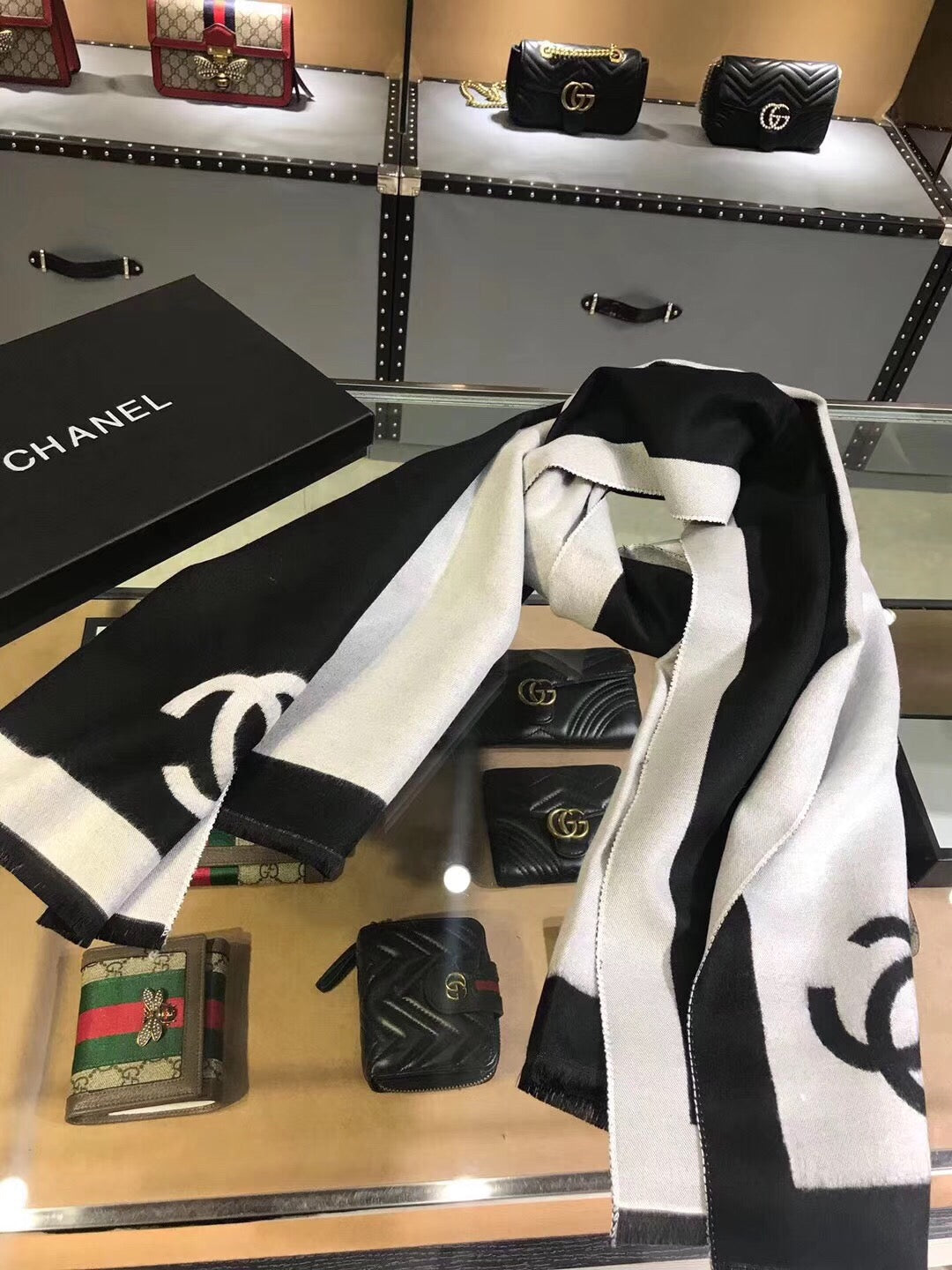 CC Scarf 180 CM In Black Mix White Cashmere 360523