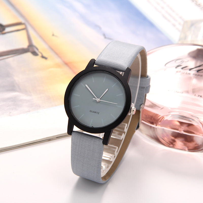 Chic Women's Casual Quartz Wristwatch - Elegant Fashion Timepiece