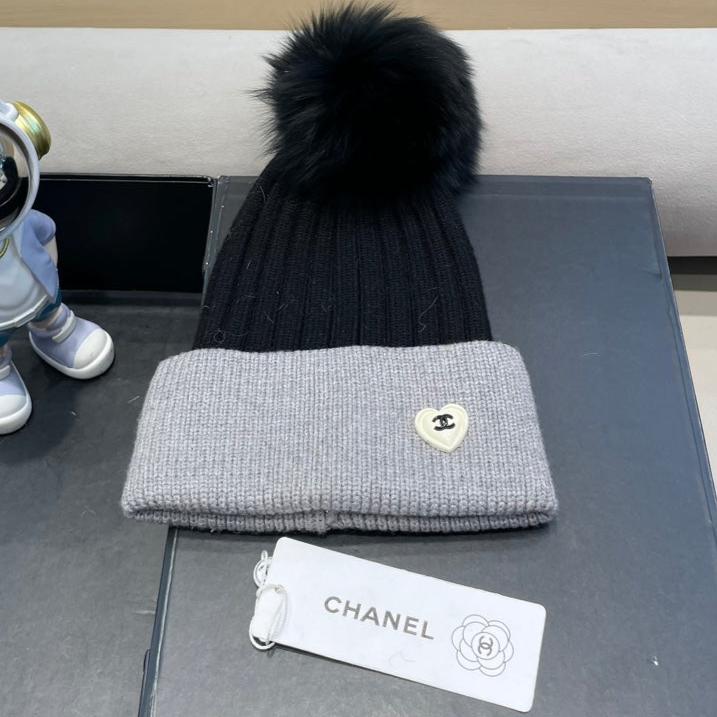 BEANIE HAT IN BLACK MIX LIGHT GRAY WOOL 421050