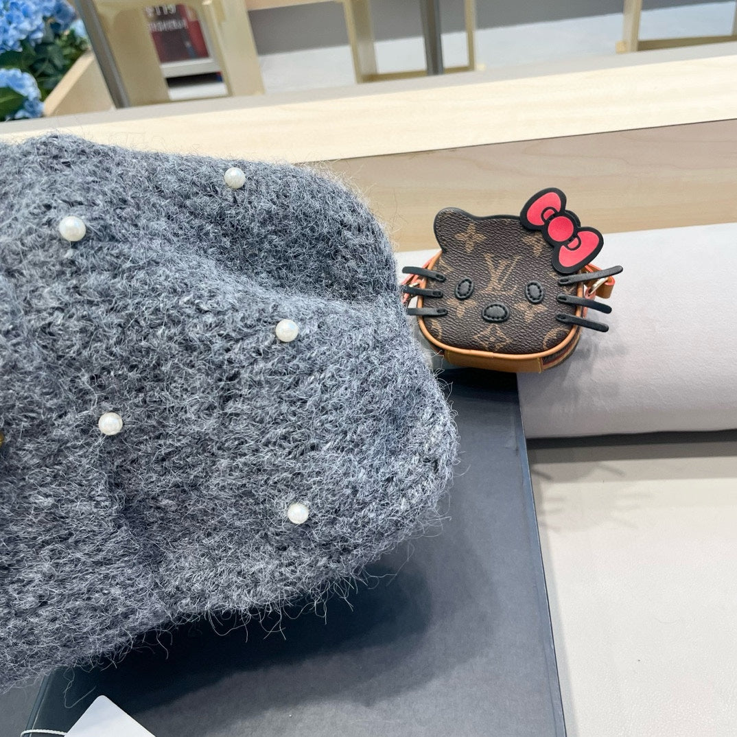 BEANIE HAT IN SHARK GRAY WOOL 430083