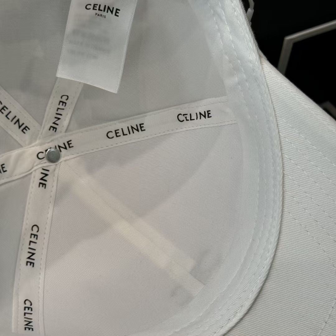 Celin Cap White Cotton Fabric 210405