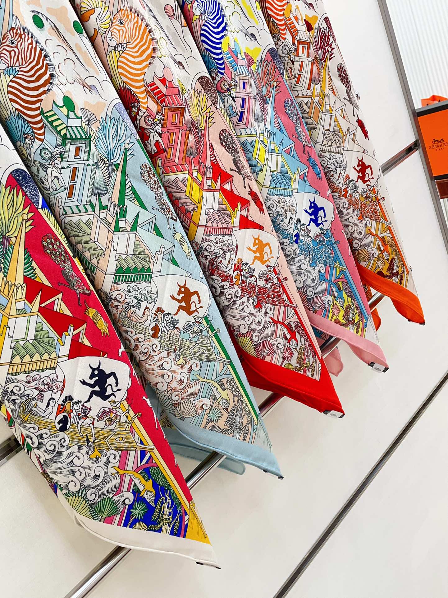 Animapolis Scarf 140 CM In Colorful Cashmere And Silk 306571