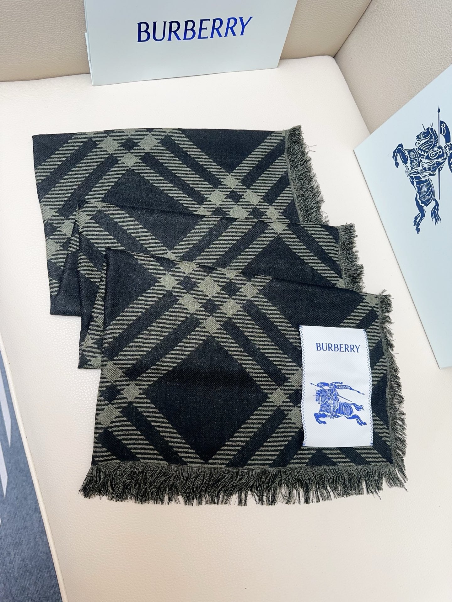 BBR Double-Sided Scarf 190CM Dark Green Black Cashmere 293315