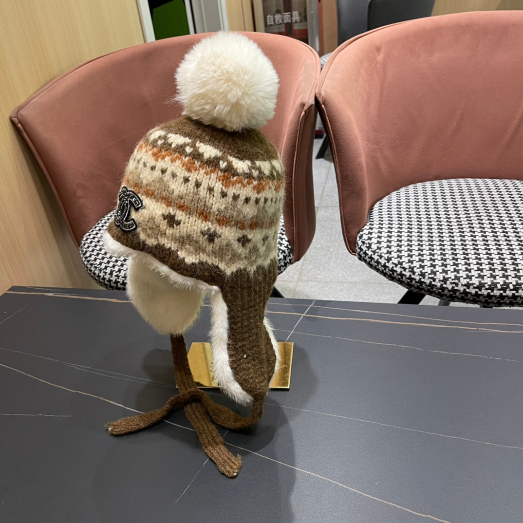 PLUSH WINTER HAT COLORFUL 431204