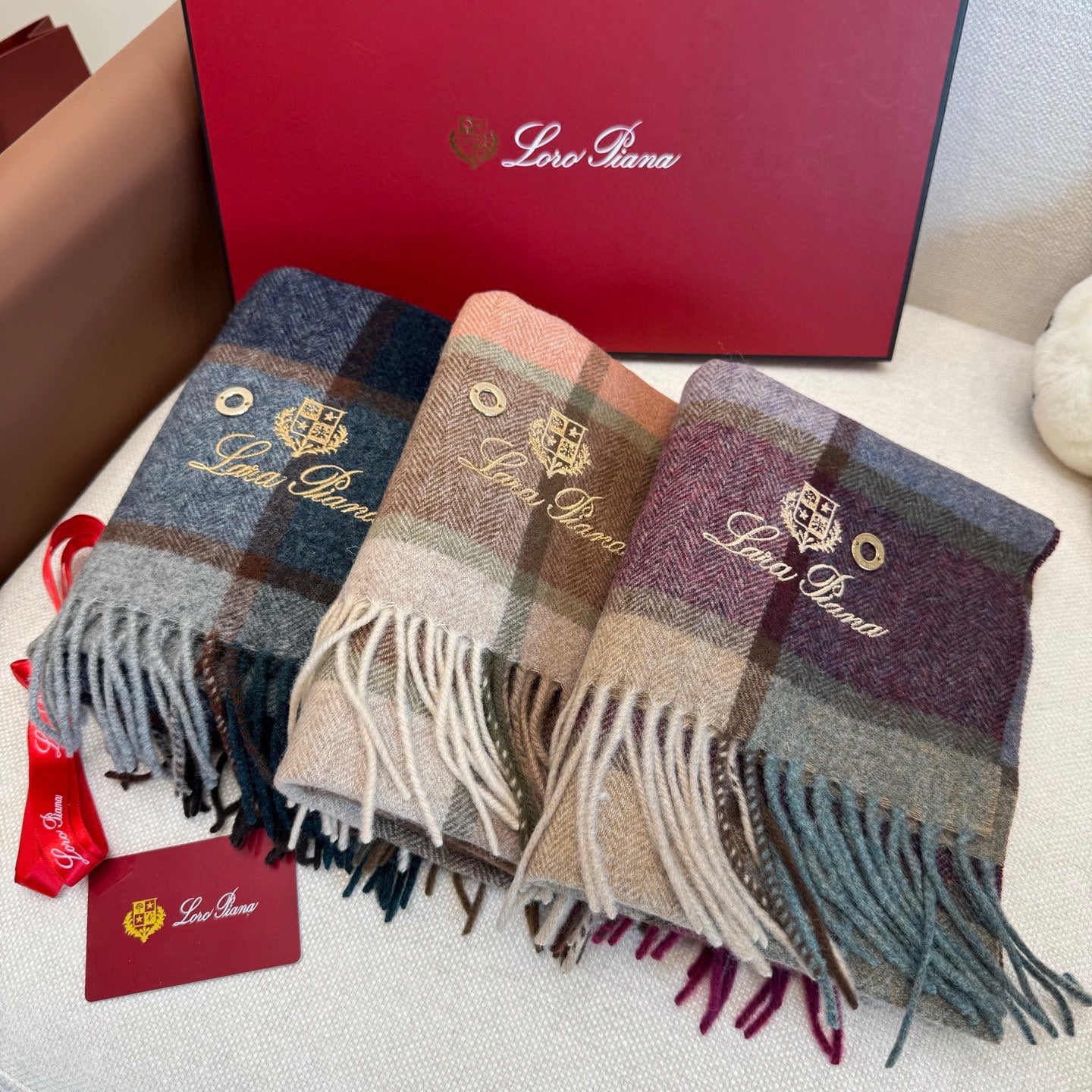 BBR Classic Embroidered Scarf 185CM Rose Brown Cashmere 292817