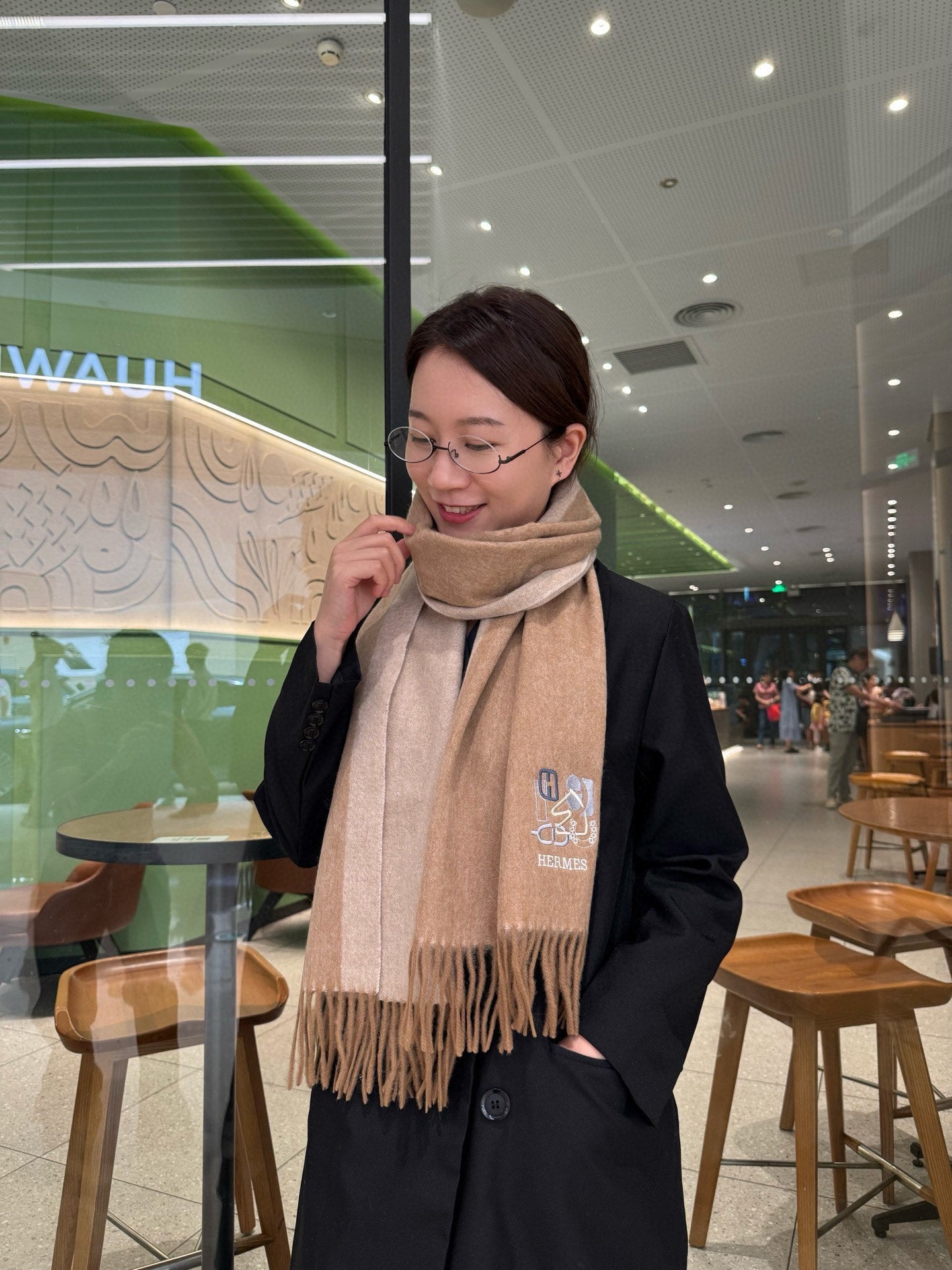 BBR Classic Embroidered Scarf 185CM Beige Cashmere 292823