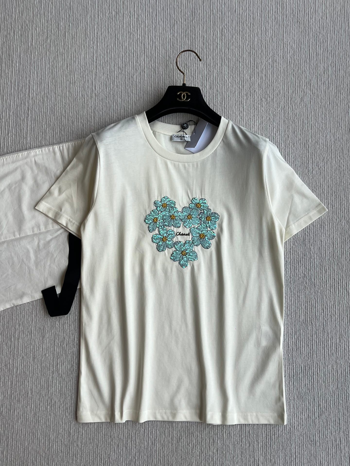 CC 25 Embroidered Sleeves Short Cotton